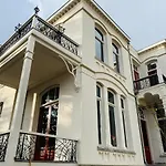 Stella Boutique 4*