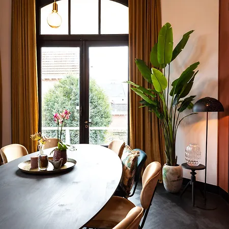 Stella Boutique 4*